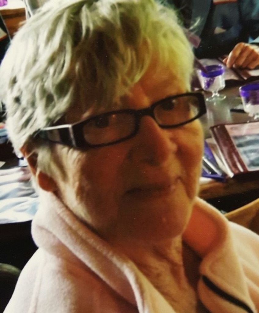Joann Everest
