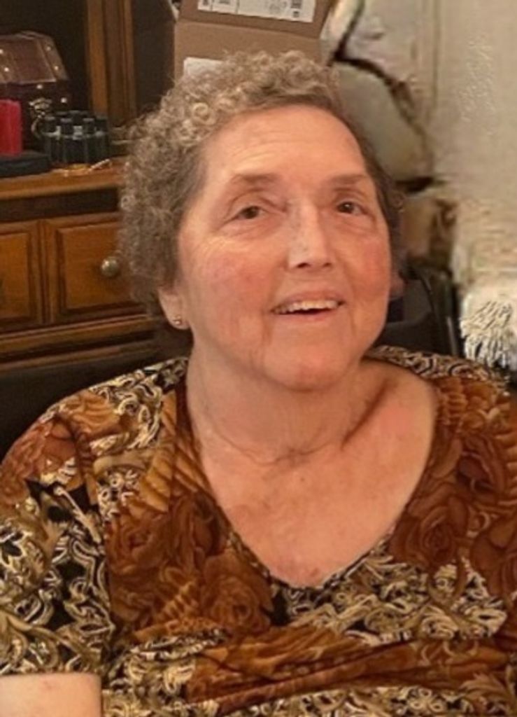 Maxine Snow Profile Photo