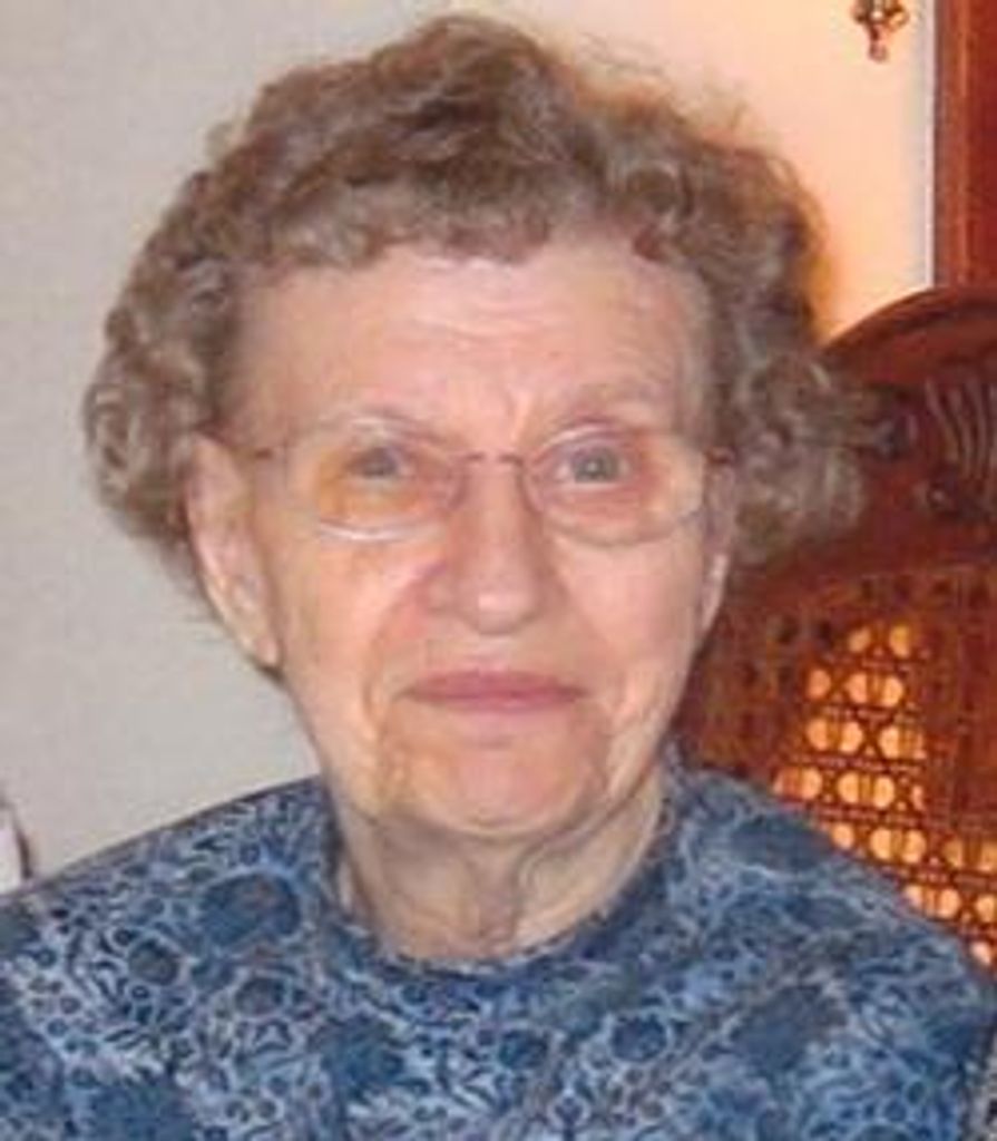 Clementine Ann Maksimowicz Profile Photo