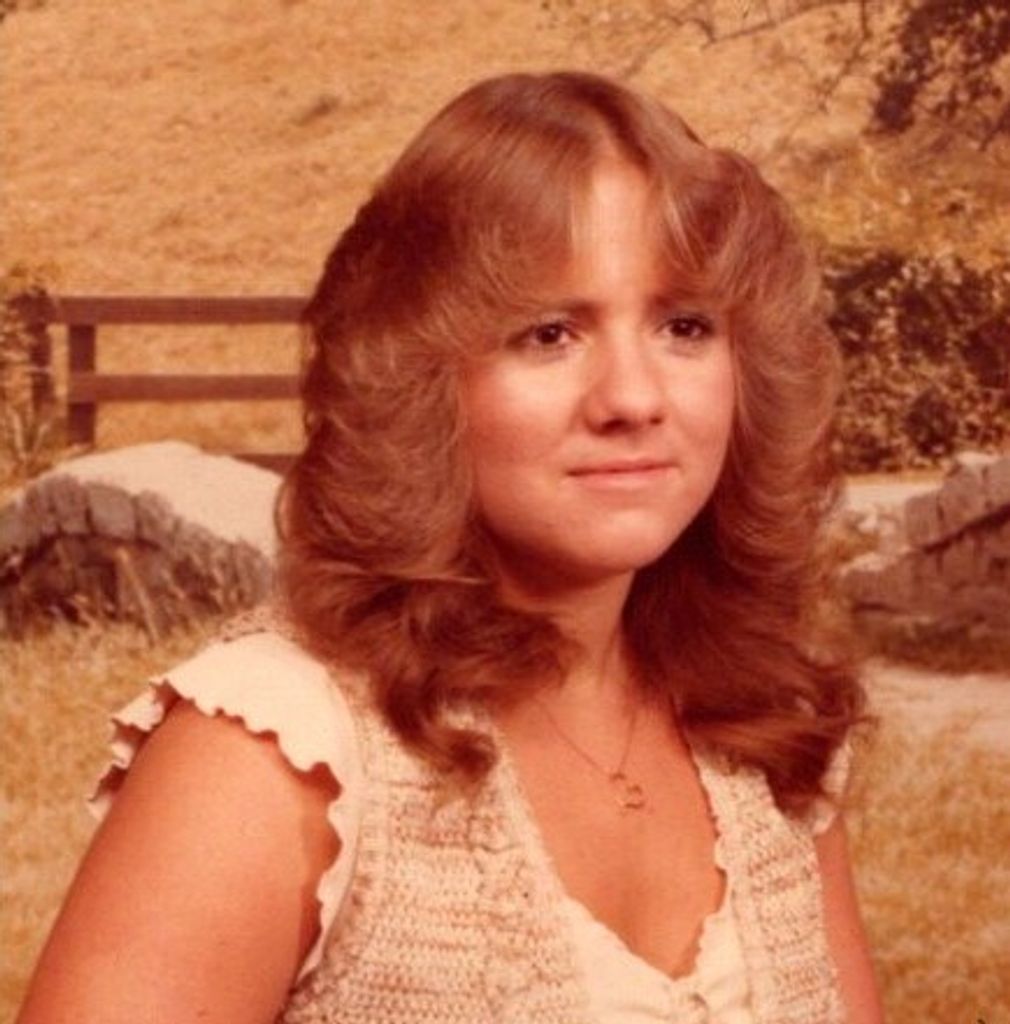 Carla Donne (Russell)  Smith