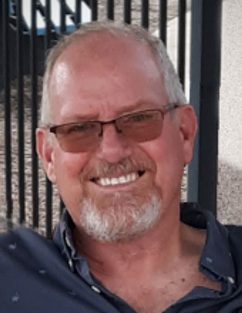 Roger Leonidas Robinson Profile Photo
