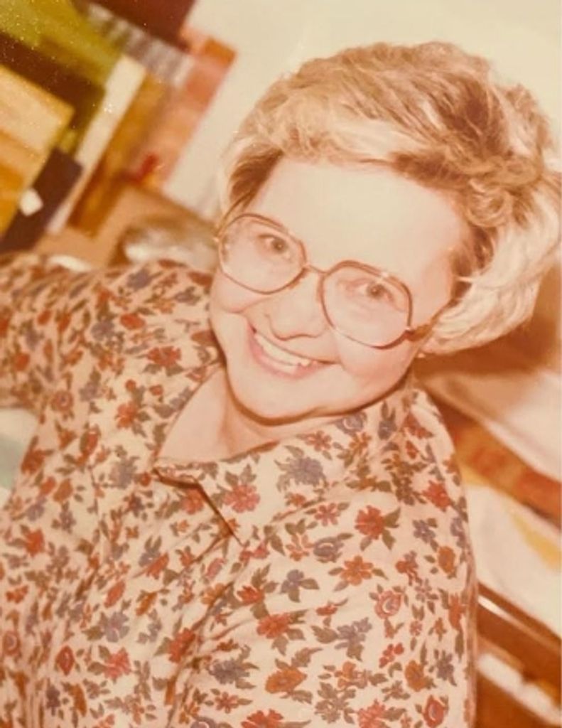 Janet Louise Hoefer
