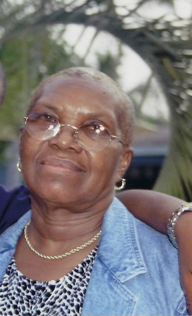 Lorna Eunice Burrows Profile Photo