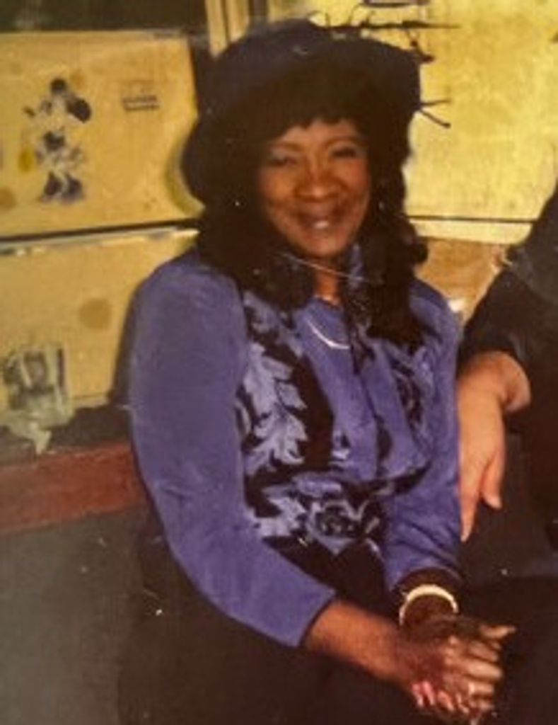 Lena Francis Fields