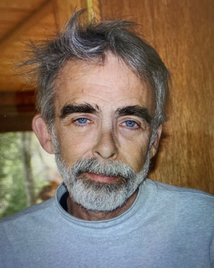 John Day Holland III Profile Photo