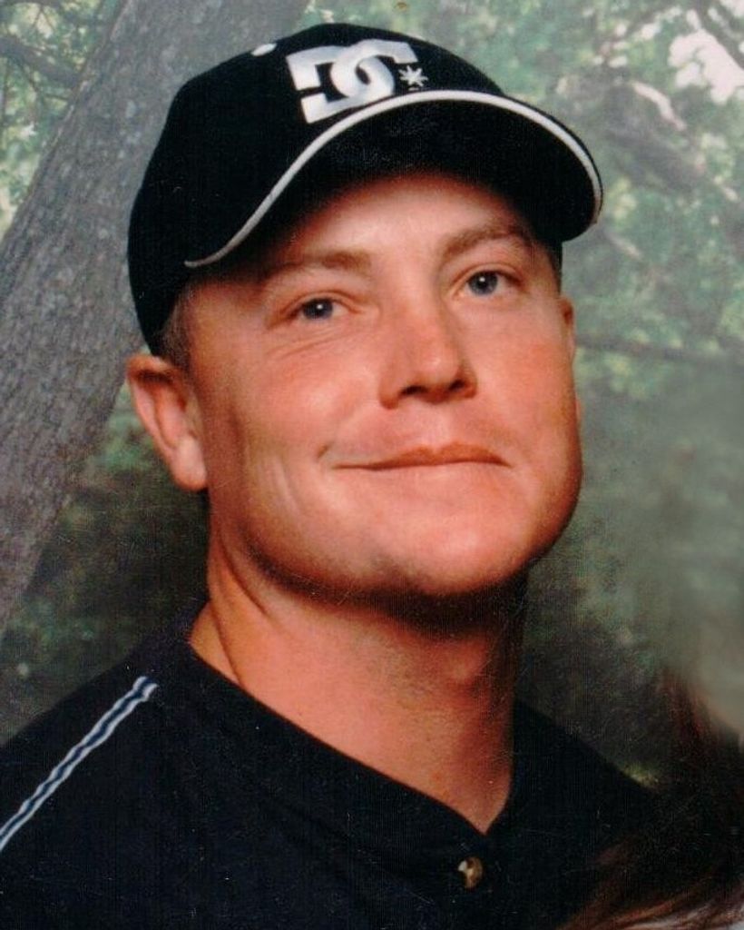 Kenyon Leone Peters Profile Photo