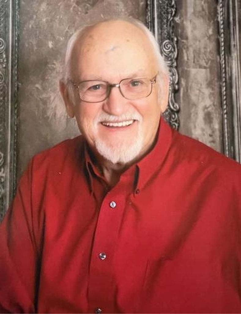 Gerald Moore Profile Photo