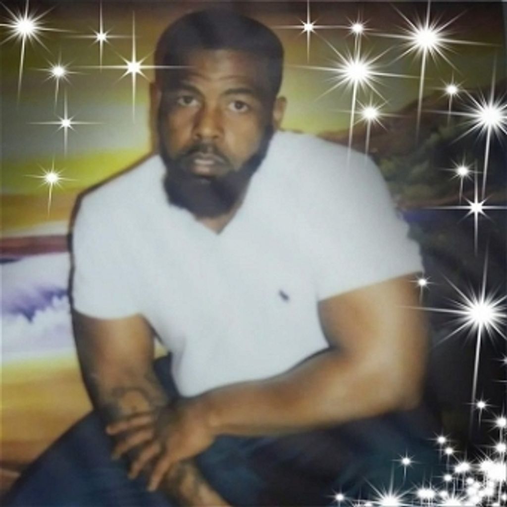 Stephen Hunter Profile Photo