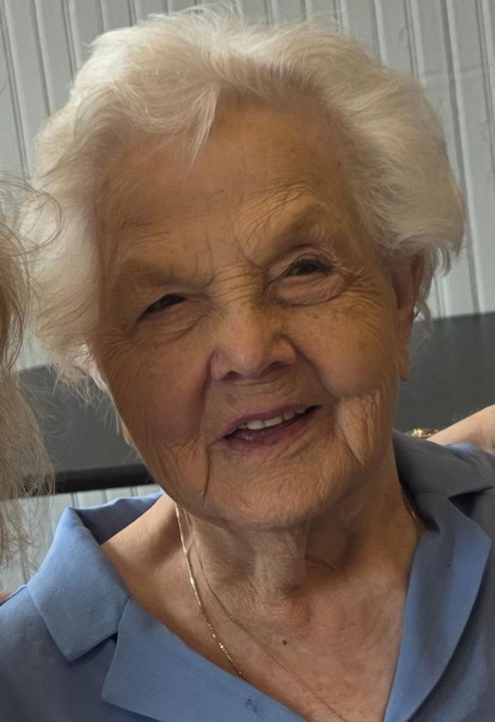 Eileen June Howard Profile Photo