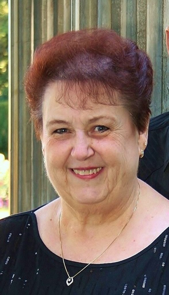 Sally Kimmet Profile Photo