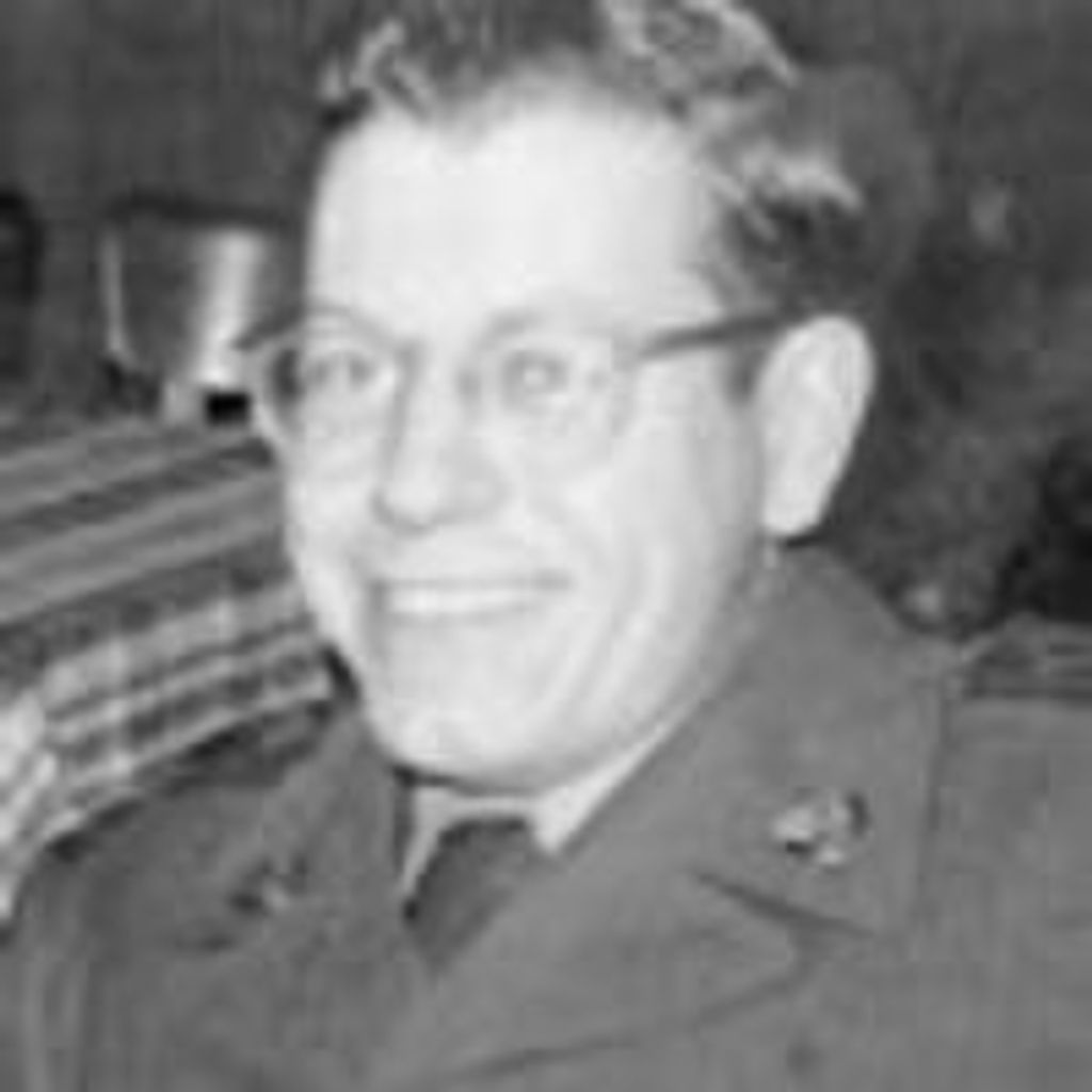 Kenneth J "Maxie" Maxwell