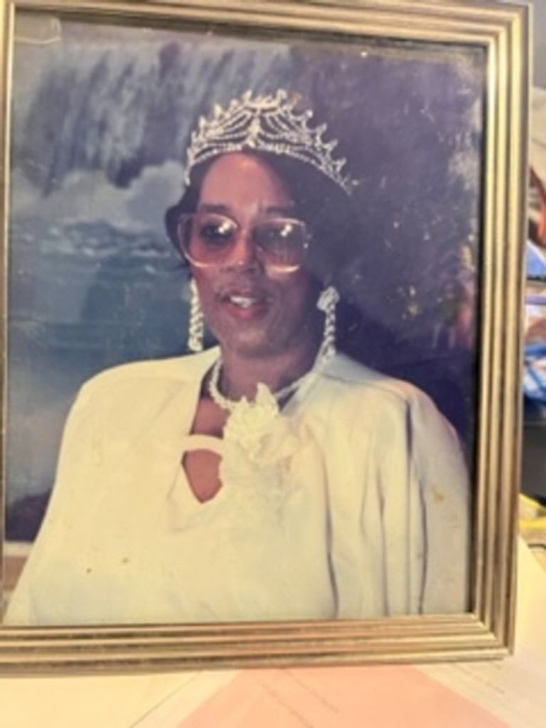 Julia Elnora Hughes Profile Photo