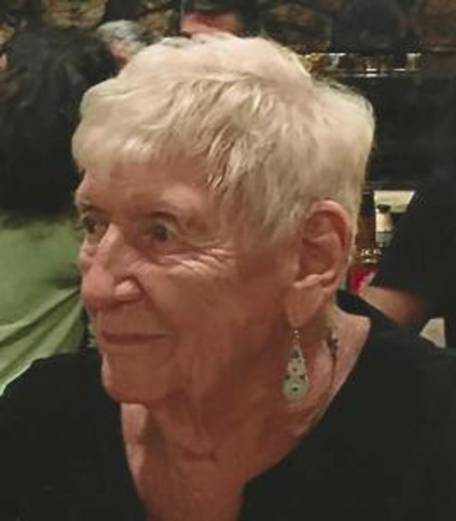 Carole Leach Profile Photo