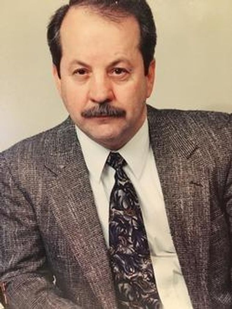 Vincent James Barrett, Jr. Profile Photo