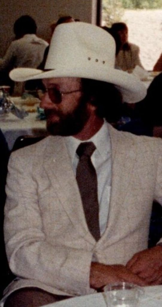 Larry B,. Lubbers Profile Photo