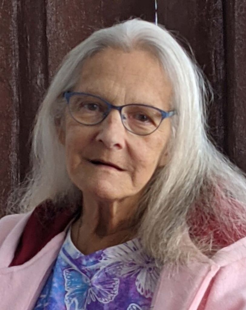 Geraldine (Robinette)  Walters