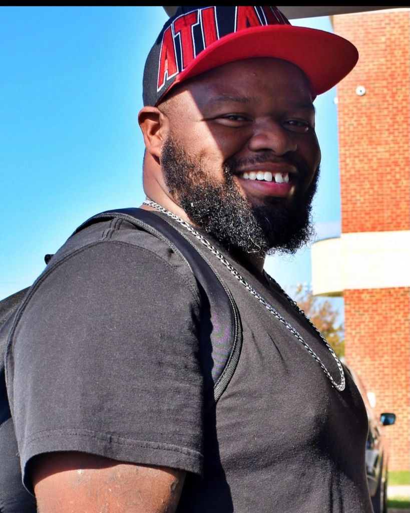 Devin Robertson Profile Photo
