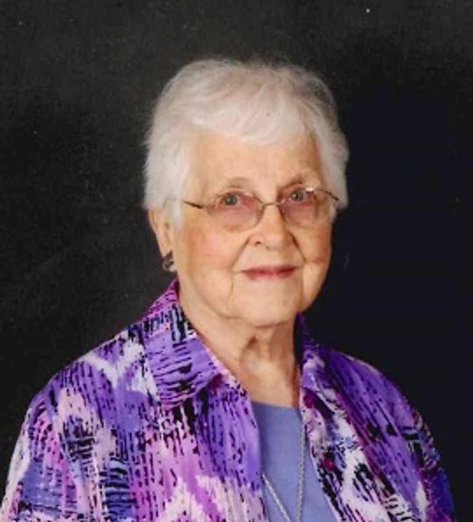 Leona Vande Lune Profile Photo