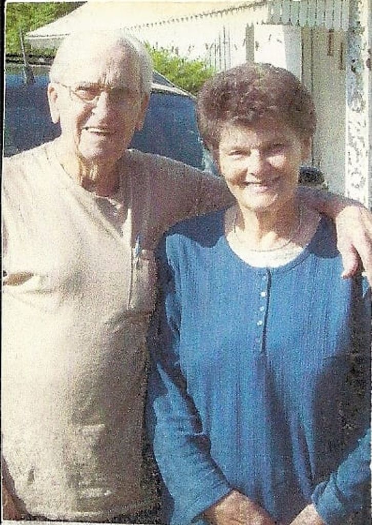 Edna Earl Mitchell Frazier