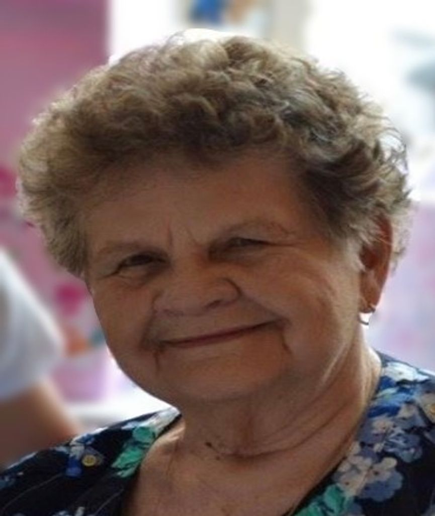 Roberta (Bobbie) Strahan