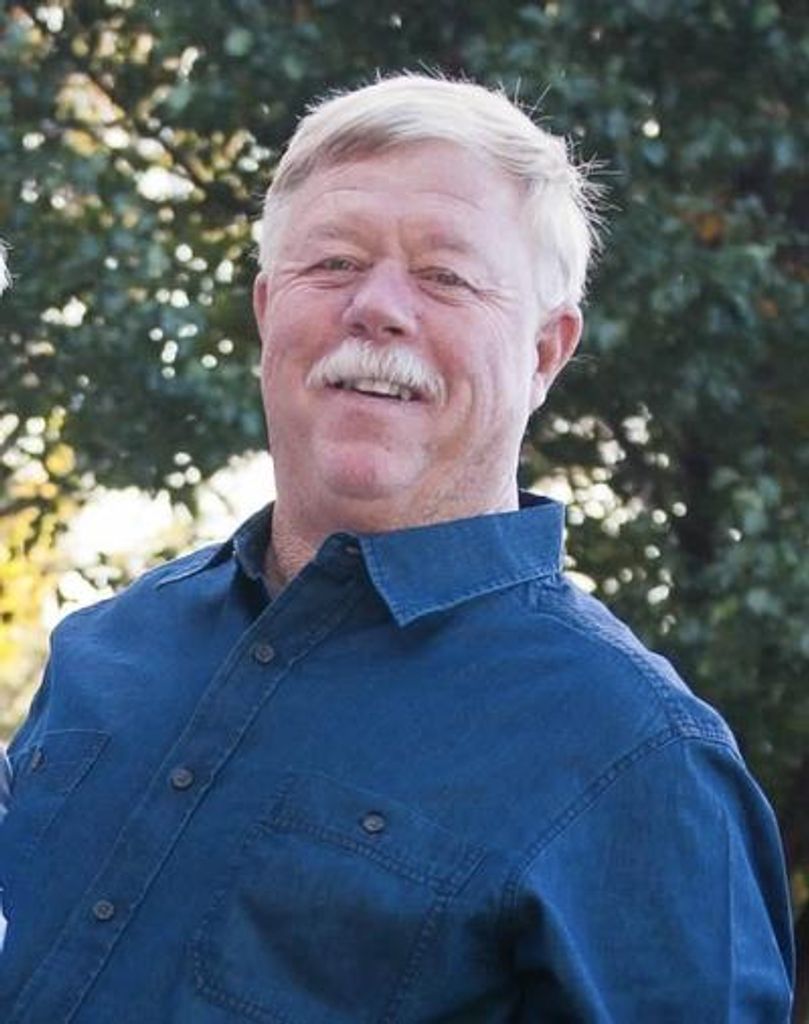 Larry Cox Profile Photo