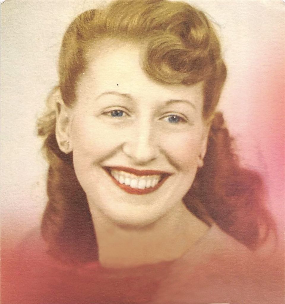 Lillis Cora Buss Profile Photo