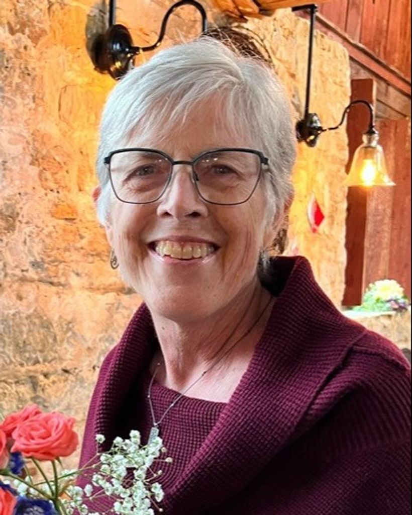 Christine Louise Thomas Profile Photo