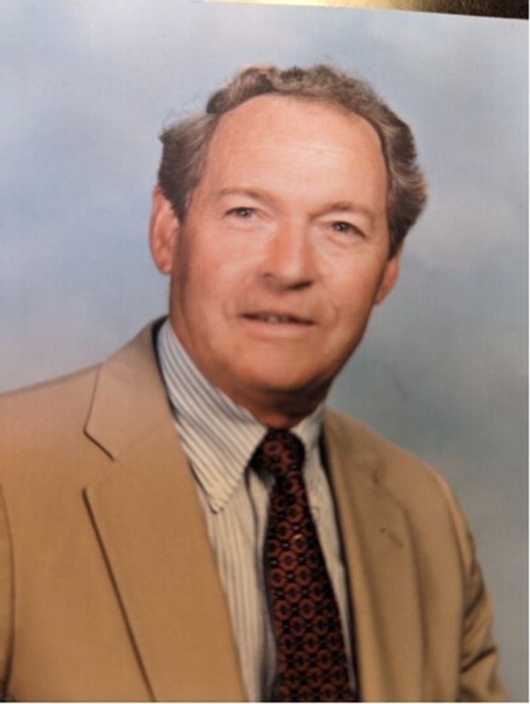 Leslie James Rollins Profile Photo