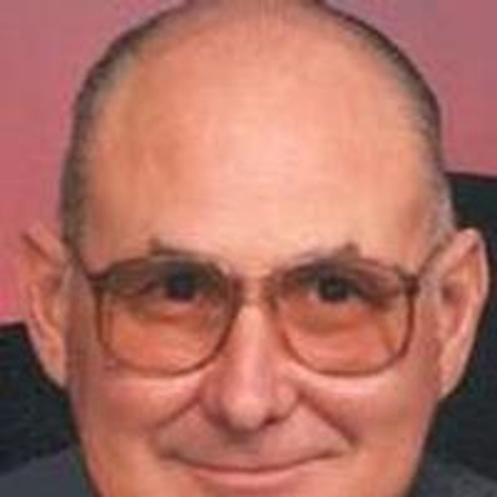 Robert "Bob" Stapleton