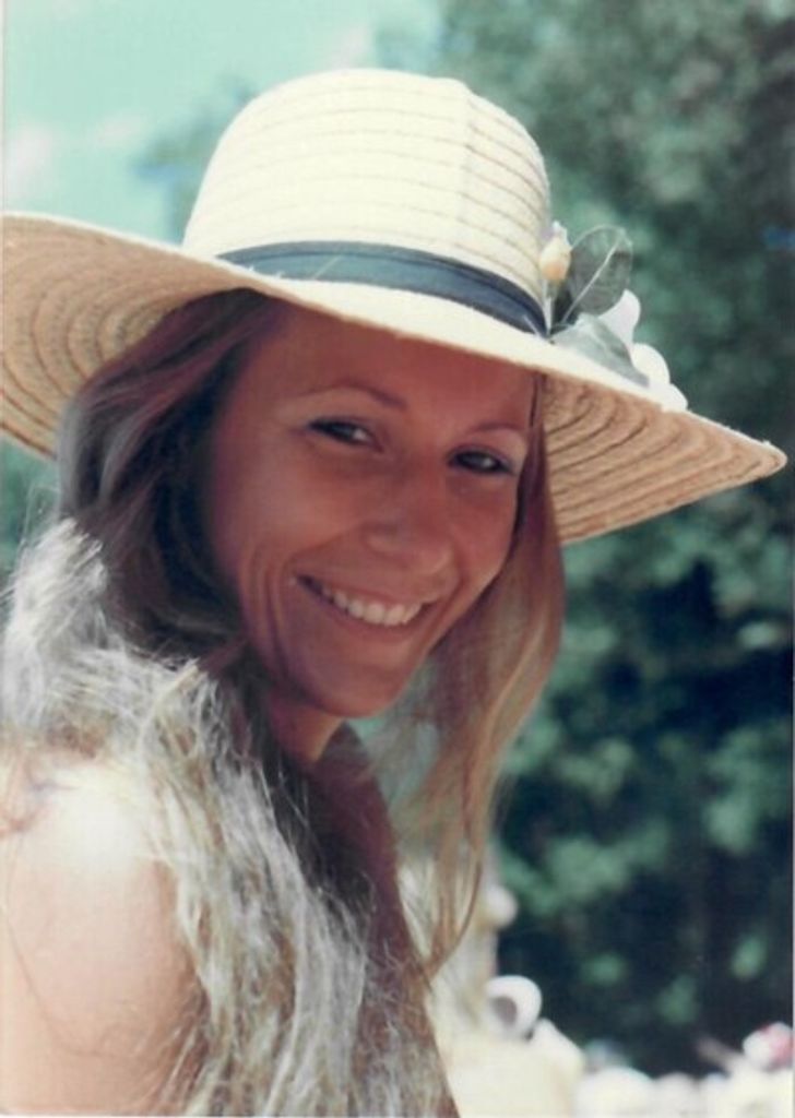 Lauri Ann Brown Profile Photo