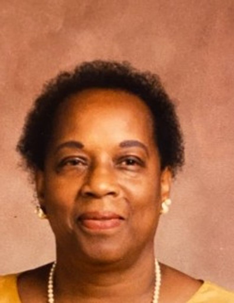 Carolyn Pendarvis Robinson