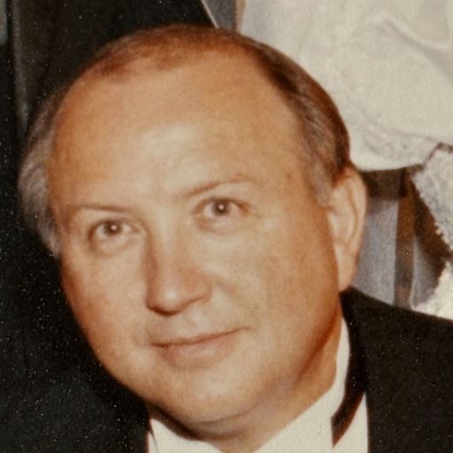 Leland Michael (Mike) Holt Profile Photo
