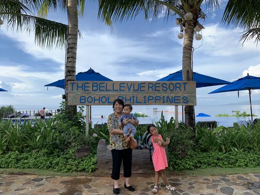 Cecilia Zapanta photo gallery thumbnail 57 of 100