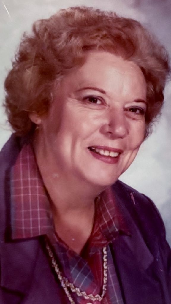 Sara Vivian Lane Davis Profile Photo