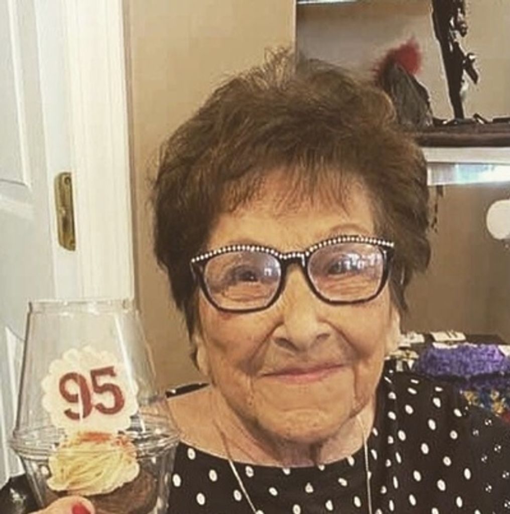 Rose Marie Tatta Profile Photo