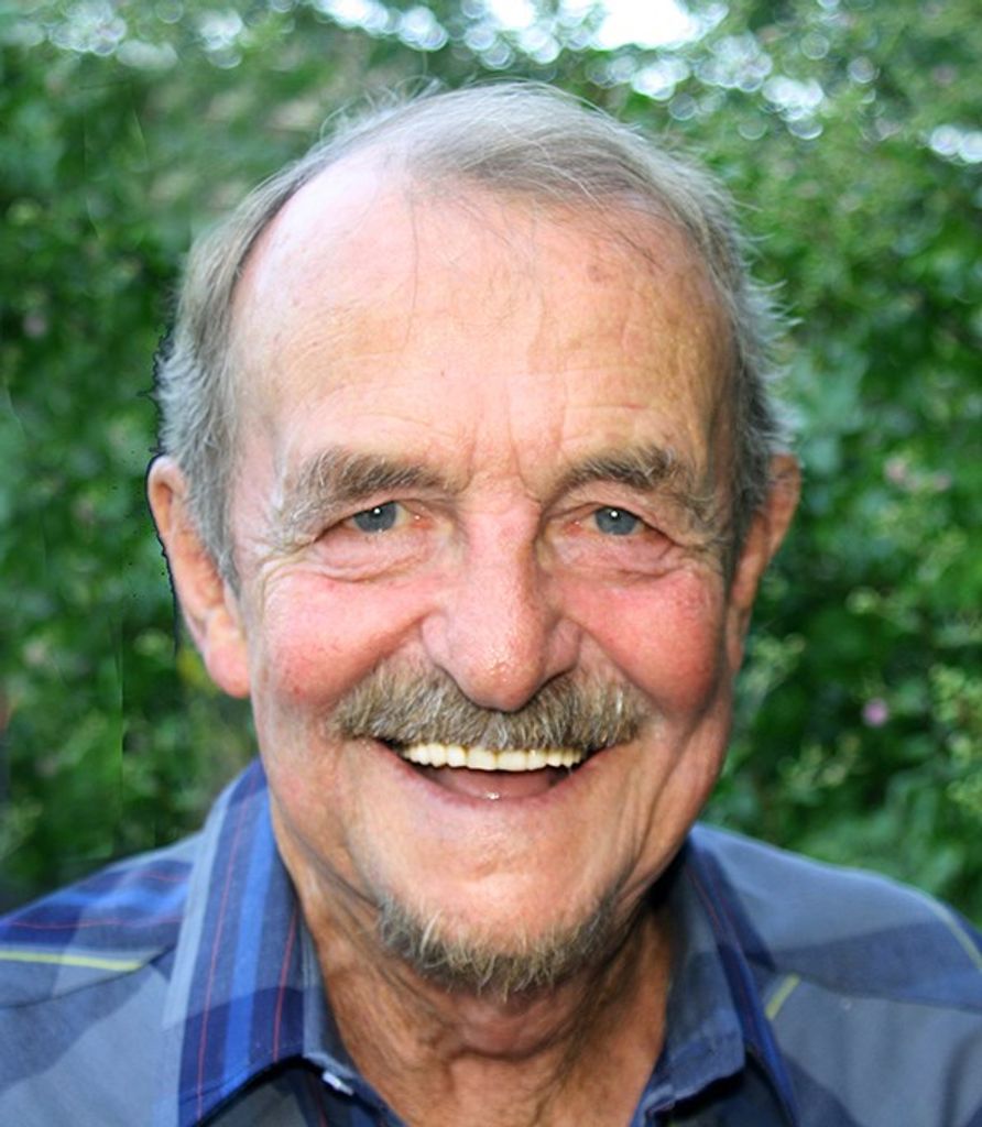 Robert Otto Hueske Profile Photo
