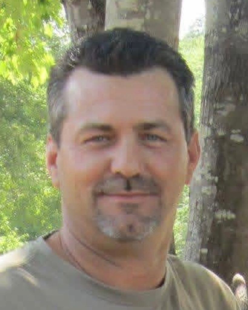 Paul Bryan Lloyd Profile Photo