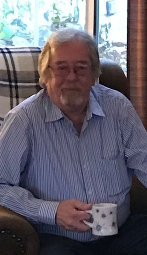 Robert "Bob" Houge Profile Photo