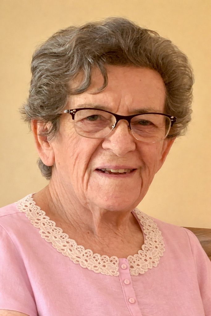 Louise Hofelich Profile Photo