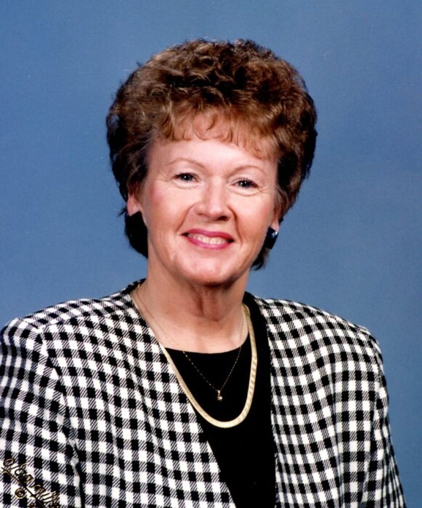 Liz Nicholson