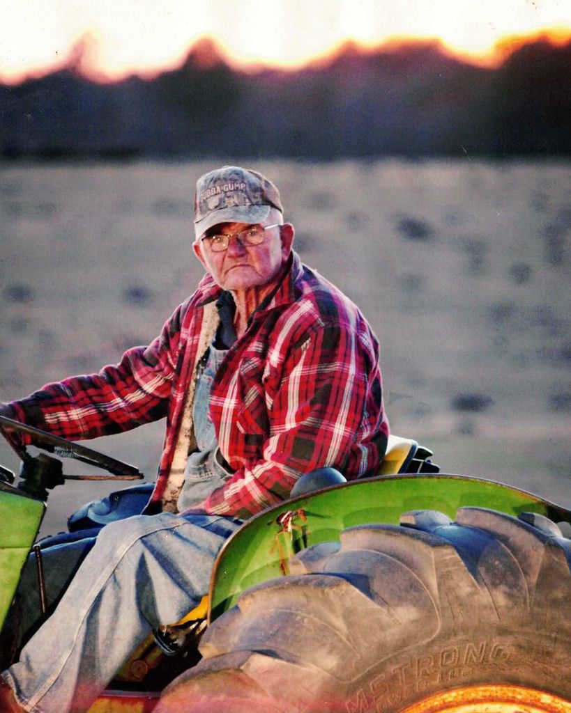 T. Larry Lynn