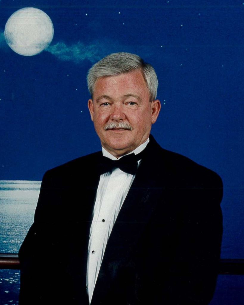 Lyle Edward Wiggans Profile Photo