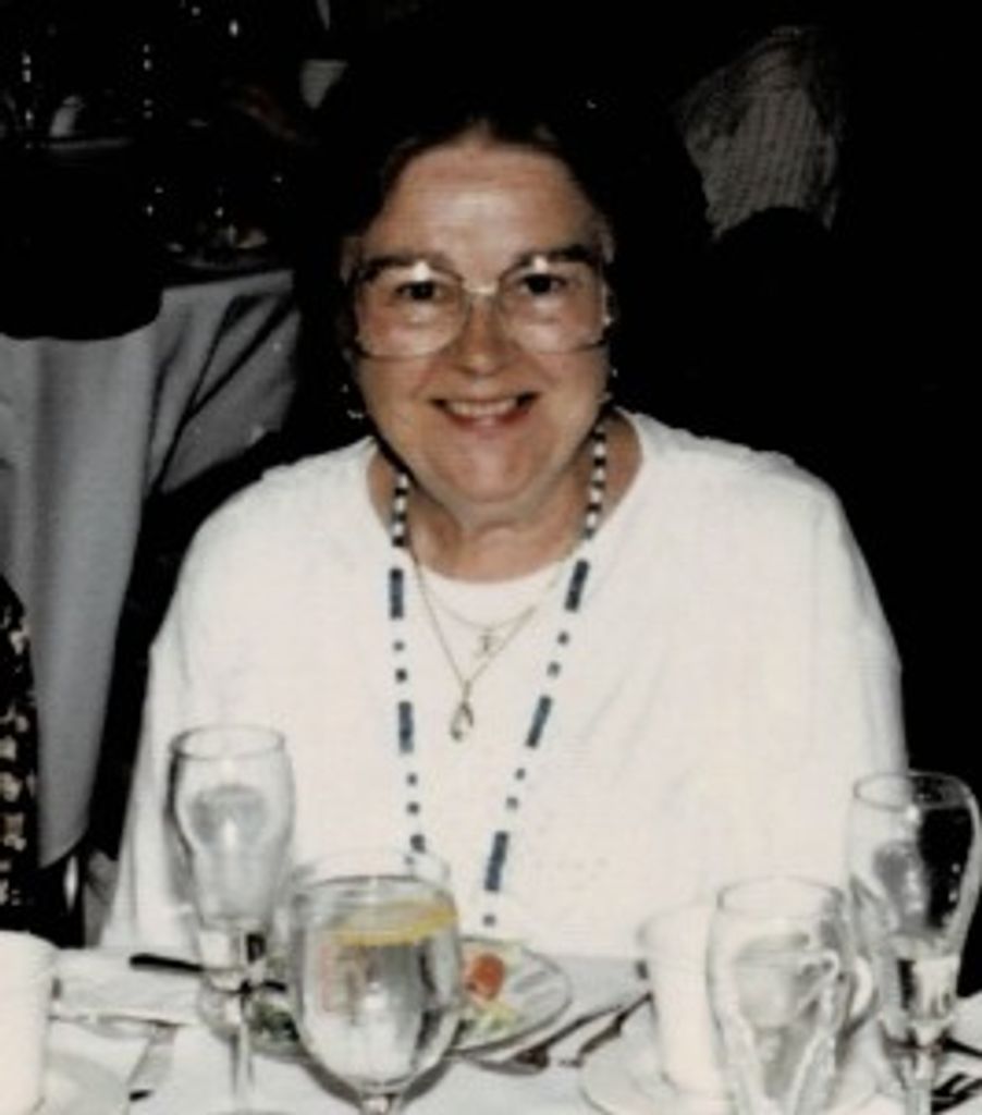 Evelyn Kondratowicz