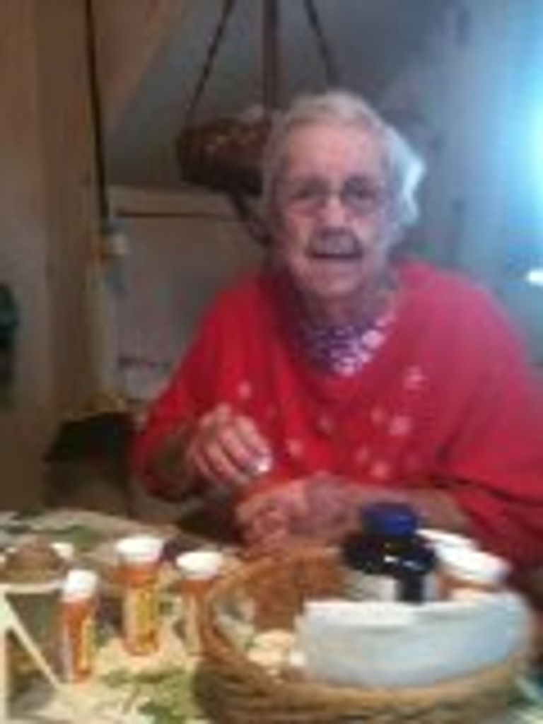 Alvena (Case)  Henson