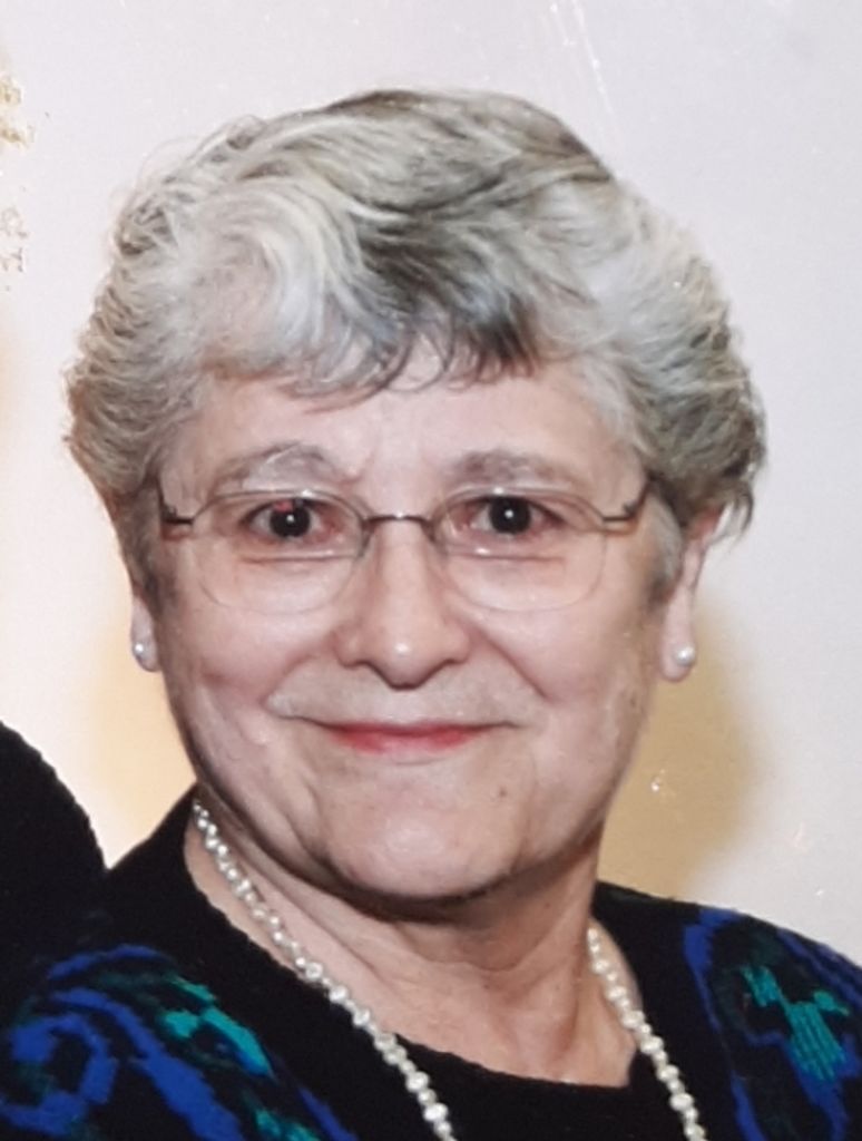 Marilyn E. (Carter)  Hodge