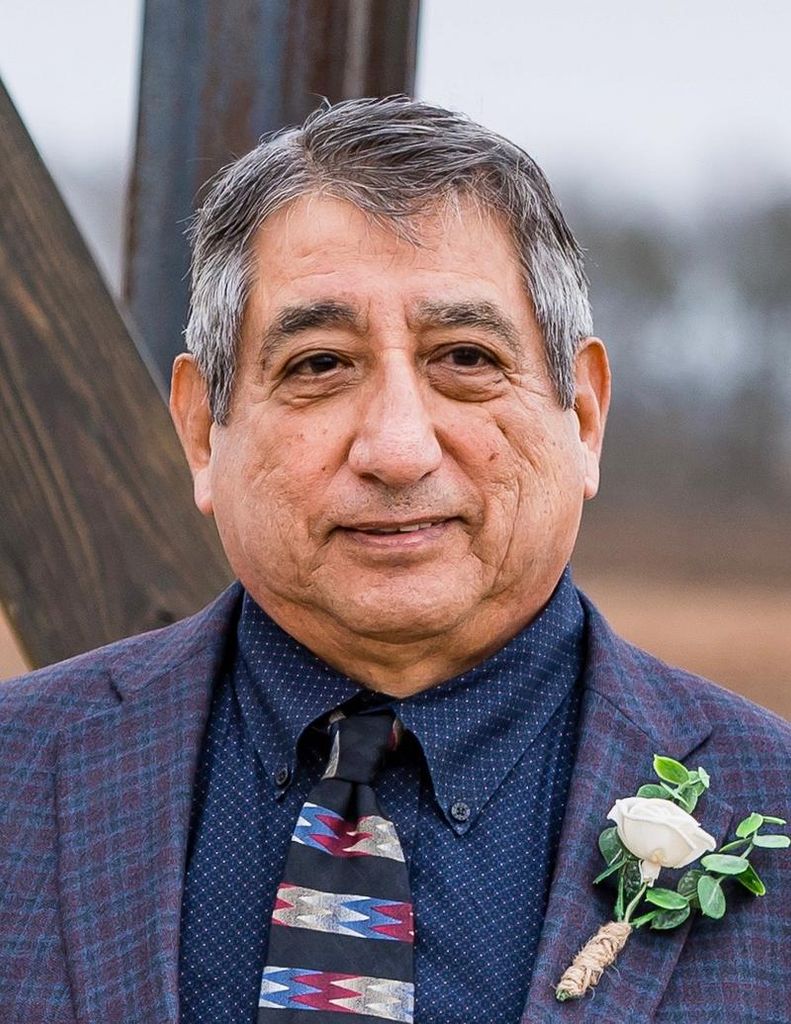 Henry Flores, Jr.