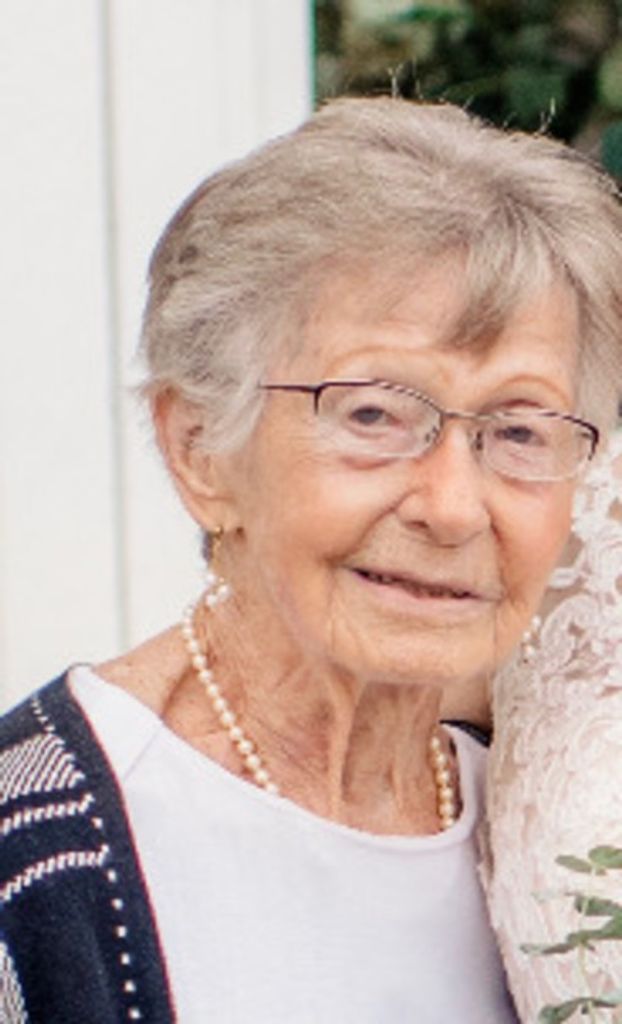 Isabel Elizabeth Hoch