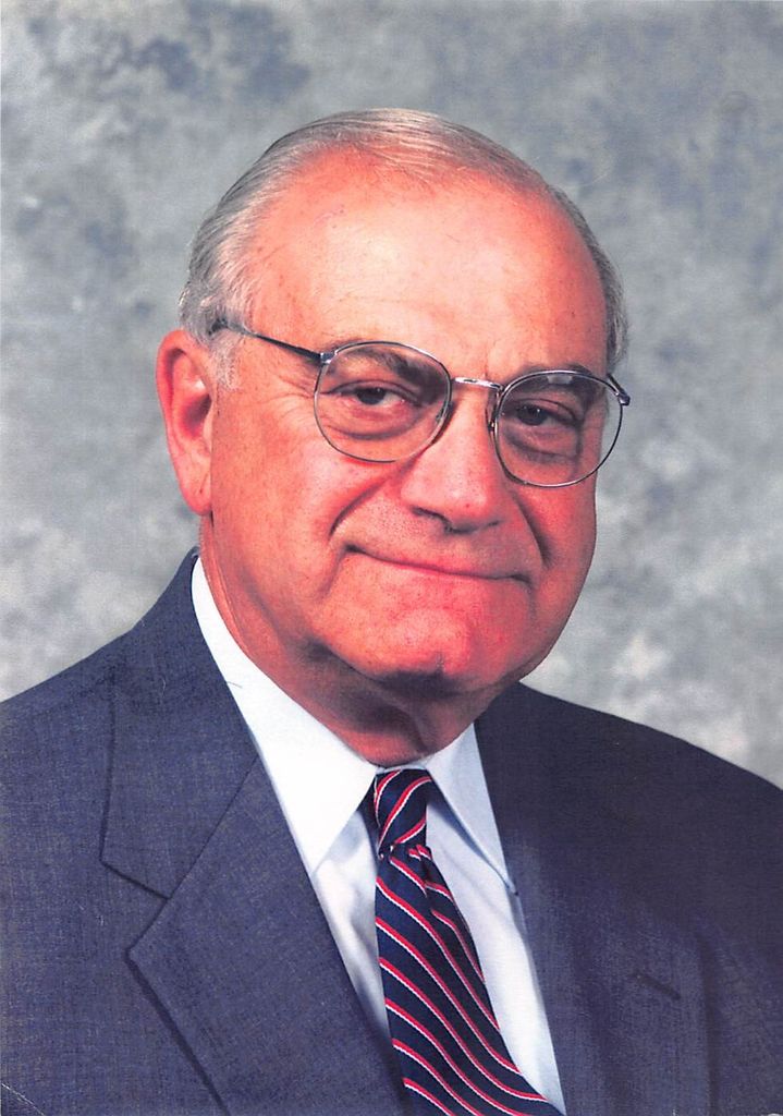 Carmen Michael Lupoli Profile Photo