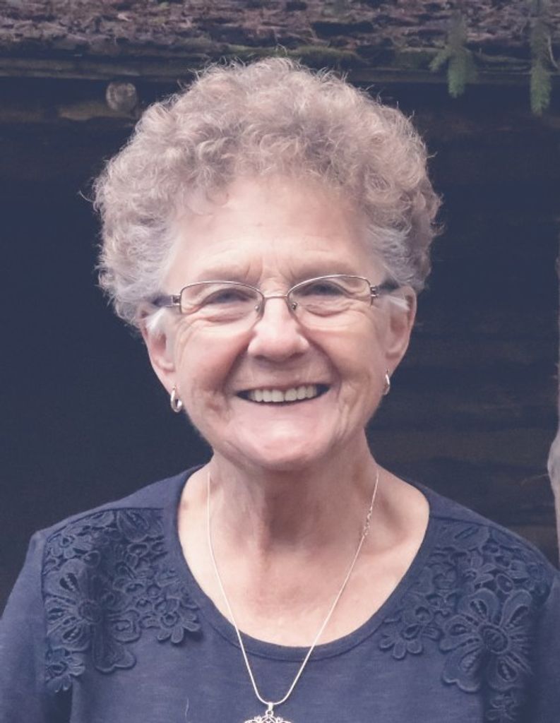 Lois Volla