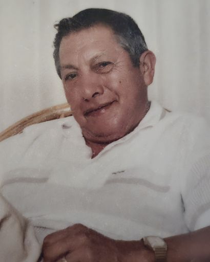 Vicente Estevis's obituary image